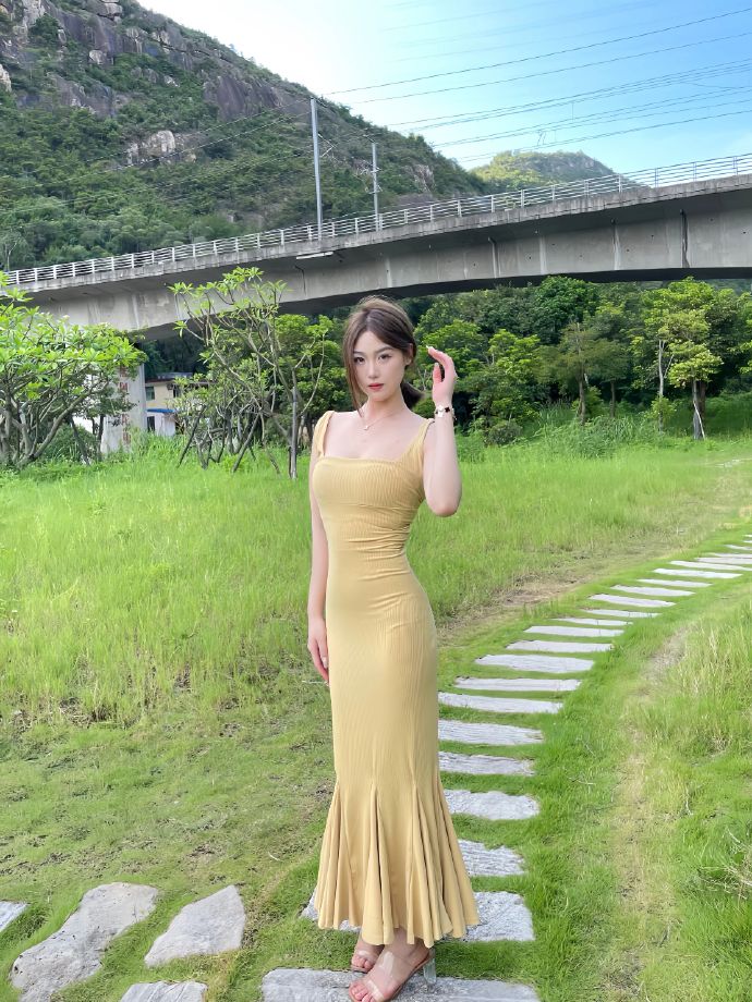 片单主题配图 · 客户端现场感 · 后台听